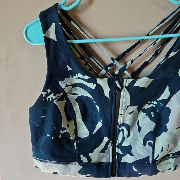 Torrid Sports Bra - Picture 3 of 6